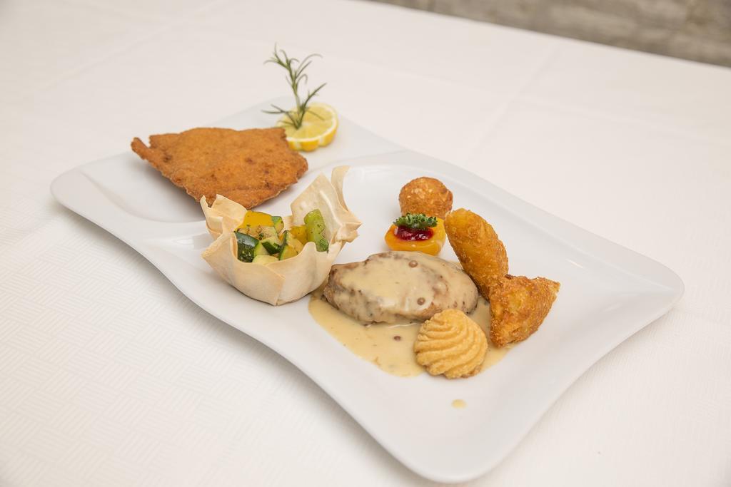Lebring Hotel-Restaurant Gollner מראה חיצוני תמונה